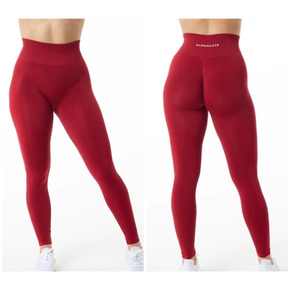 Alphalete Amplify Legging in Scarlet